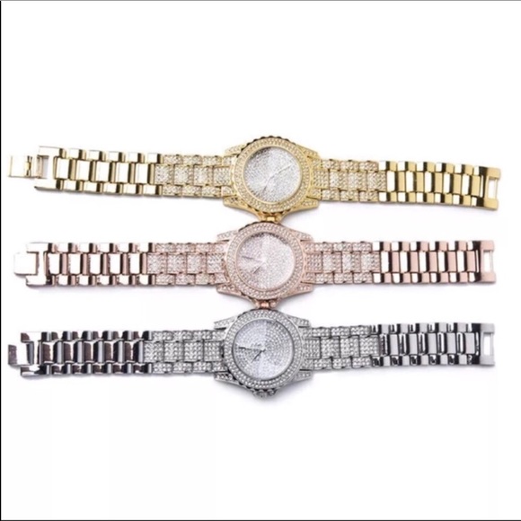 Silver is now in stock 🌟 The Ultimate Bling Watch - Picture 5 of 7